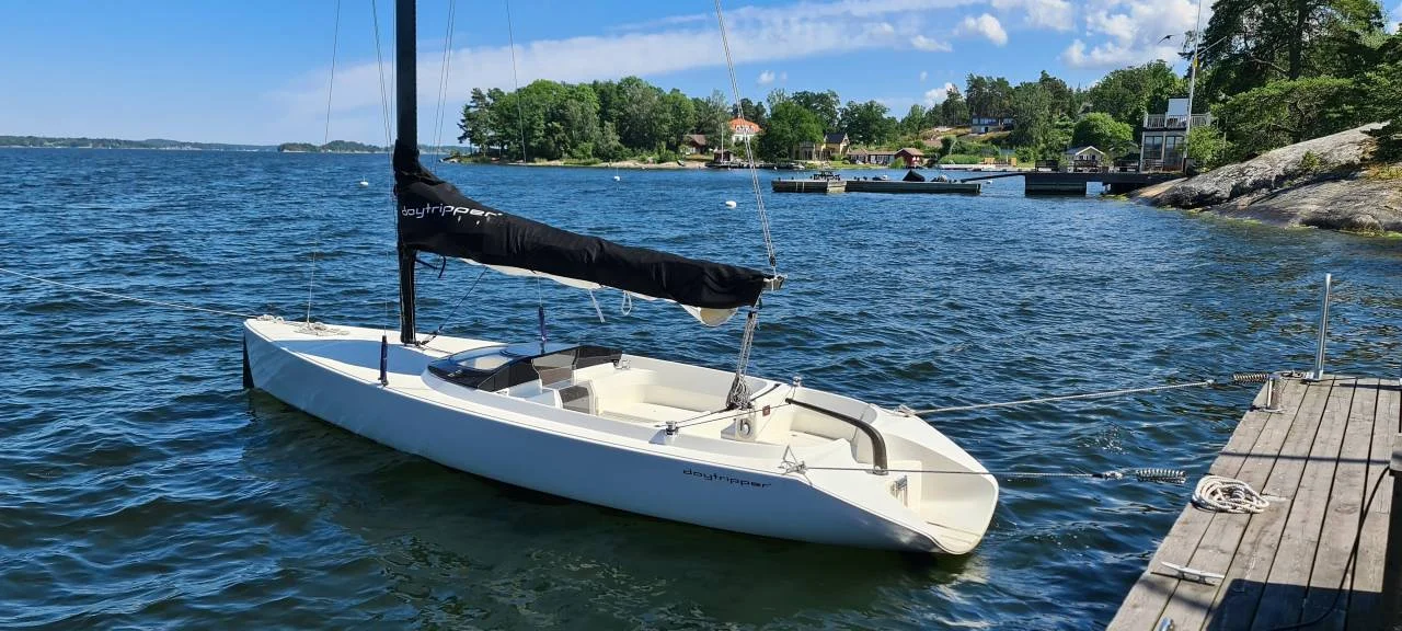 Segelbåt Daytripper 8 - Fint skick! image