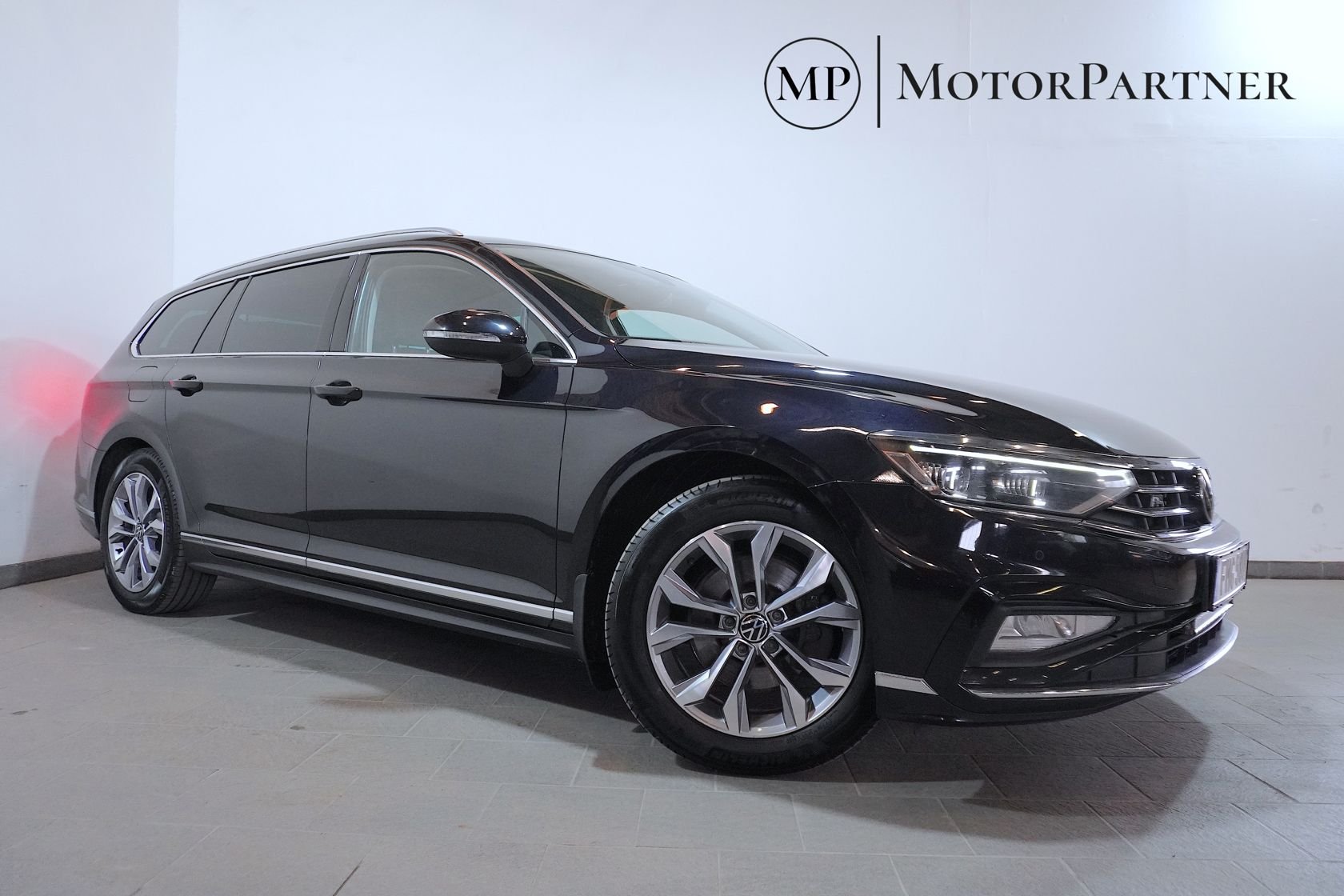 Volkswagen Passat Sportscombi 2.0 TDI DPF SCR 4Motion DSG Sekventiell, 200hk, 2021