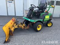 Åkgräsklippare John Deere 1445 4WD, hytt, kli