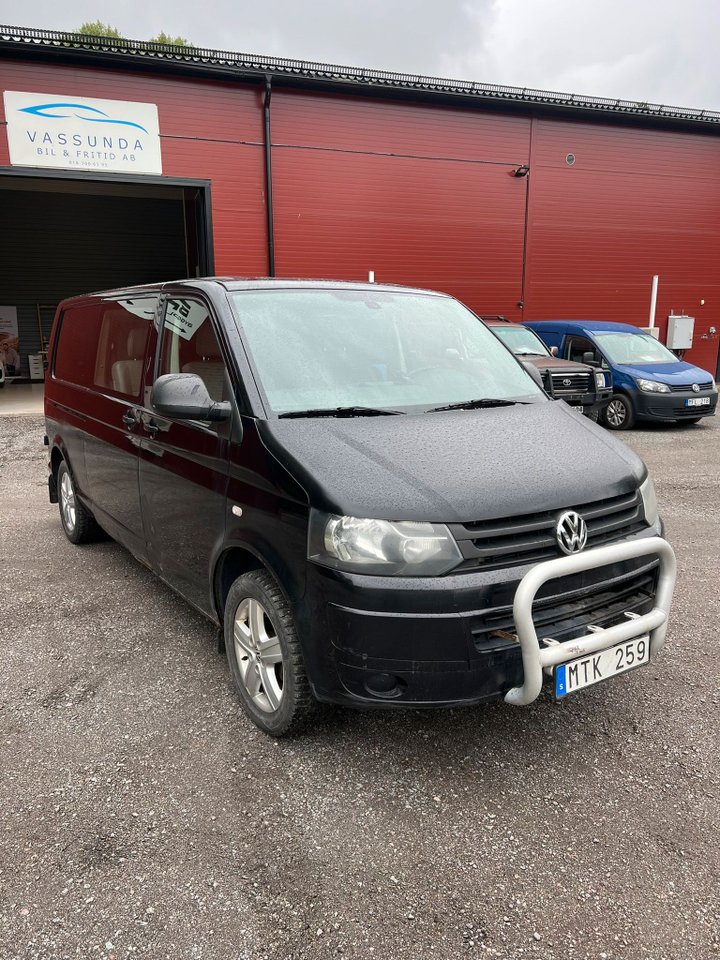 Volkswagen Transporter Kombi ...