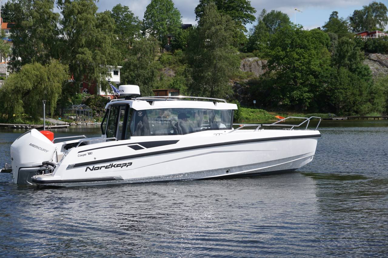 HELT NYA Nordkapp Coupe 780, ...