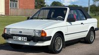 Ford Escort Cabriolet 1.6 Nybesiktigad Toppskick 647:-/Mån