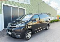 Toyota ProAce 2.0 / 3-Sits /Drag / P-Sens /Ny Serv / 1 Ägare