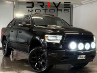 Dodge Ram Crew Cab 5.7 V8 HEMI Flex 4x4 TorqueFlite MOMSBIL