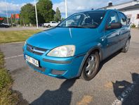 Opel Corsa 5-dörrar 1.2 Ny besiktad
