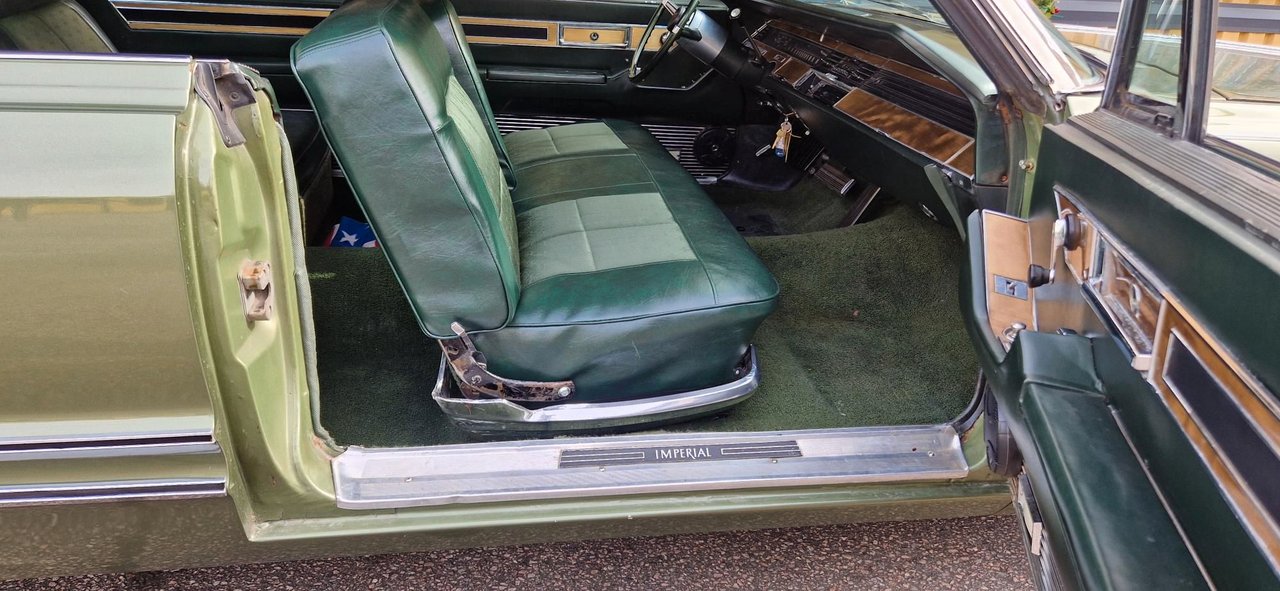 Imperial Crown Coupé 7.2 V8 TorqueFlite, 355hk, 1968