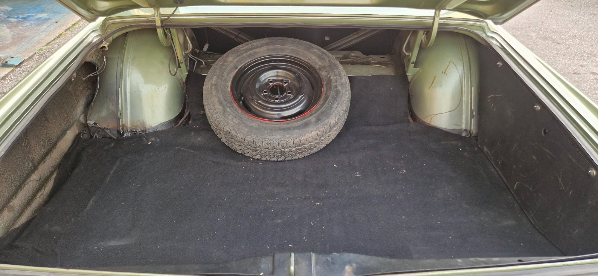 Imperial Crown Coupé 7.2 V8 TorqueFlite, 355hk, 1968