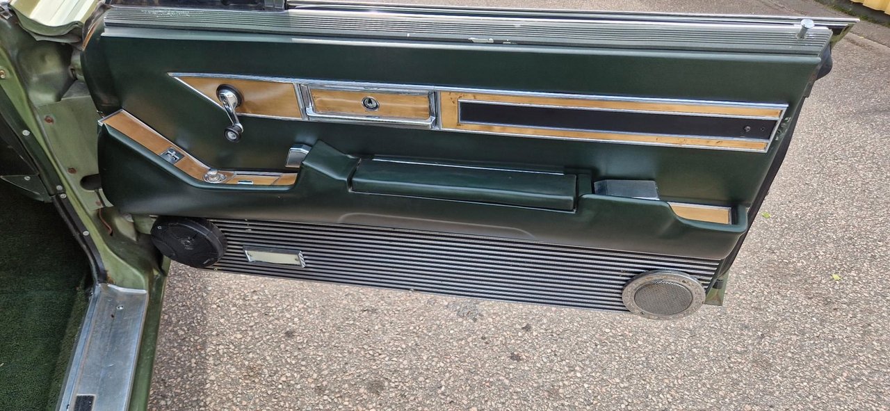 Imperial Crown Coupé 7.2 V8 TorqueFlite, 355hk, 1968