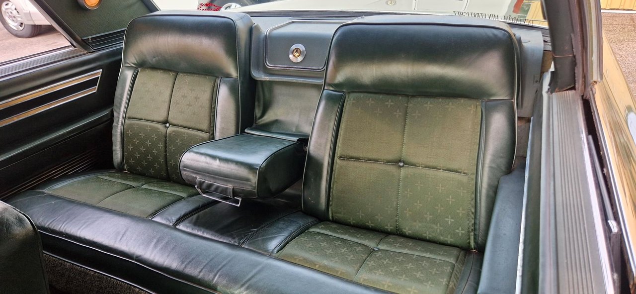 Imperial Crown Coupé 7.2 V8 TorqueFlite, 355hk, 1968