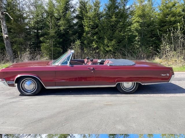 Imperial Crown Coupé 7.2 V8 TorqueFlite, 355hk, 1968