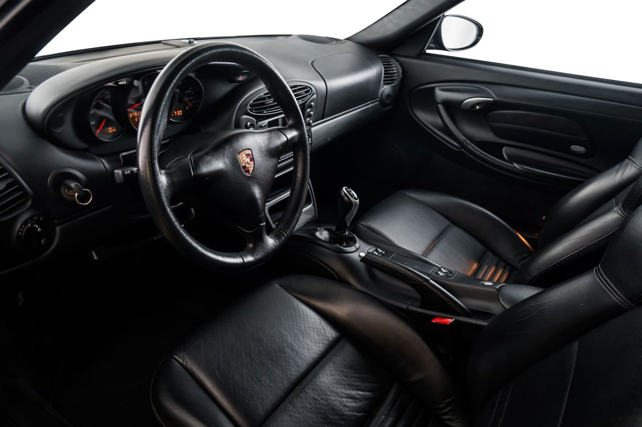 Porsche Boxster Manuell, 220hk, 2002