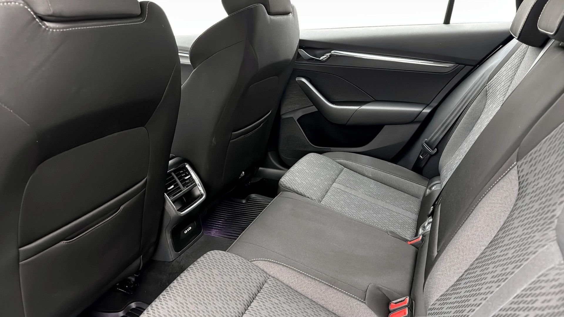 Škoda Octavia Stasjonsvogn 1.5 TSI e-TEC DSG sekvensiell, 7-trinn, 150ps, 2023