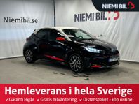 Toyota Yaris Hybrid CVT Style S&Vdäck/M-värm/Kamera/Nyservad
