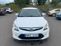 Hyundai i30 cw 1.6 CRDi Business, Nybes, Ny koppling, AC fun