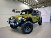 Jeep Wrangler Unlimited 3.8 V6 4WD Påkostad|B-kamera|LED