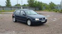 Volkswagen Golf Bensinsnåll 1.6 Trendlinje ny besiktigad