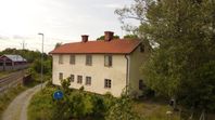 Kommersiell Fastighet i Grillby, Enköping