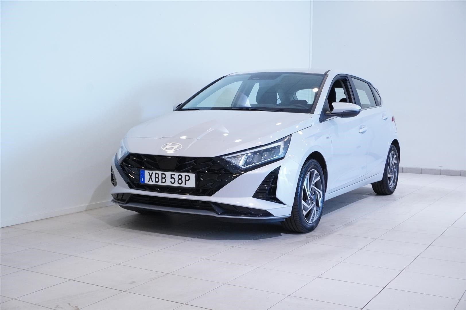 Hyundai i20 1.0 T-GDI DCT, 100hk, 2024