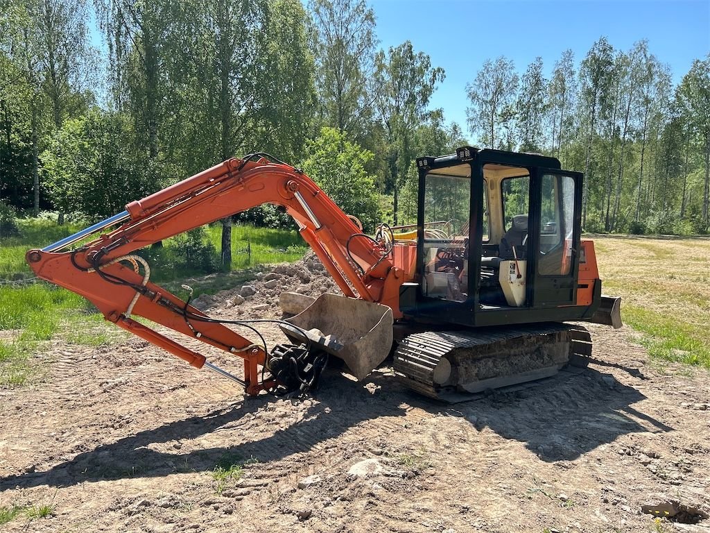Bandgrävare 7,8ton Takeuchi T...
