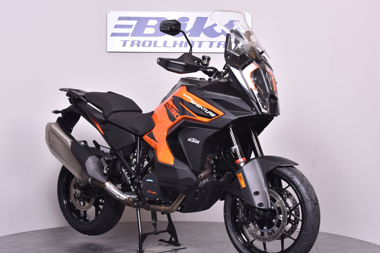KTM 1290 SUPER ADVENTURE S/TE...