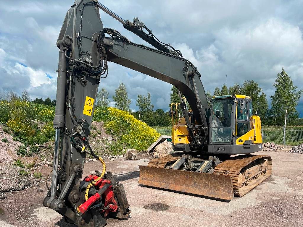 Volvo ECR 235 DL