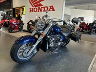 Suzuki VLR1800 Intruder