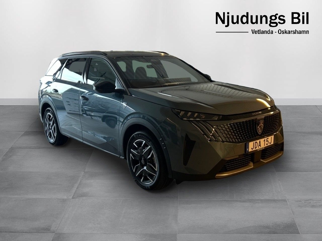 Peugeot 5008 GT HYBRID 136 A...