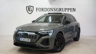 Audi Q8 55 e-tron Quattro /  S Line / Pano / B&O / SE SPEC