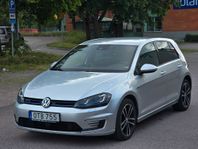 Volkswagen Golf GTE 1.4 TSI Backkamera / Carplay / Dragkrok