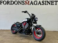 Victory Highball Vegas Edition 106. Custom Nyservad Låga Mil