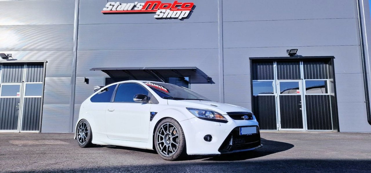 Ford Focus RS MK2 Smidd MaxxE...