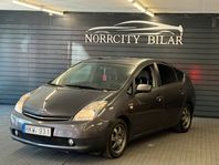 Toyota Prius 1.5 VVT-i Hybrid / Automat / Nybesiktigad