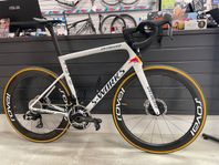 S-Works Tarmac SL8 LTD Red Bull BORA