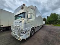 Scania R660 B 6x2 *4 LB