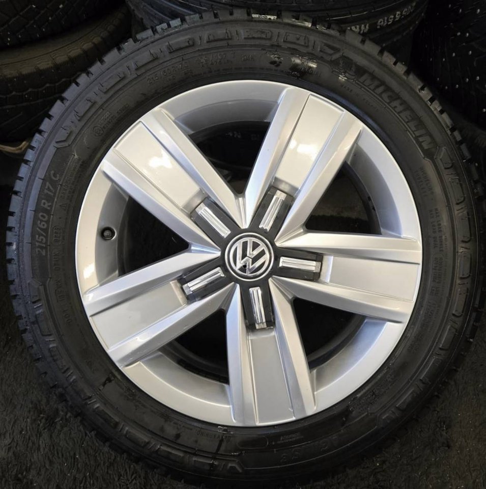 VW Multivan, Transporter17tum...