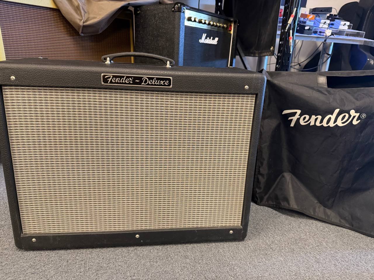 Fender Hot Rod Deluxe made in...
