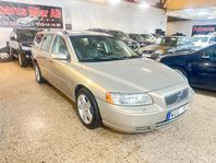Volvo V70 2.5T AWD Automat Ny Besiktigad
