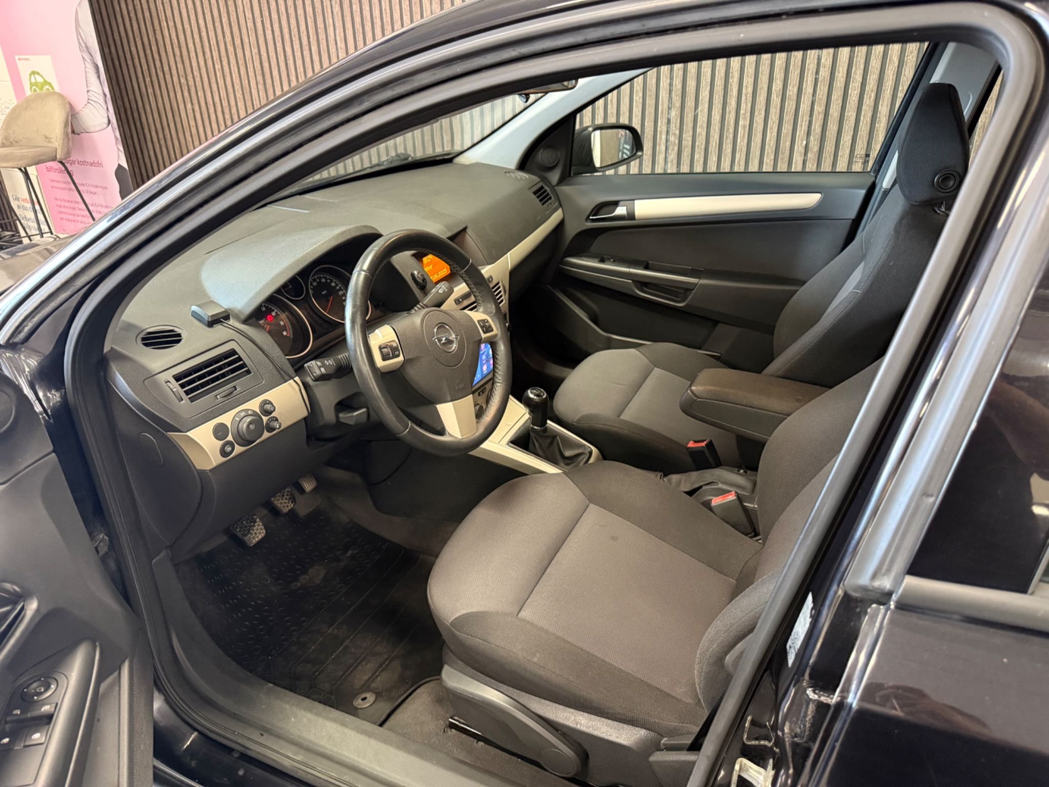 Opel Astra 1.6 Manuell, 5-trinn, 115hk, 2008