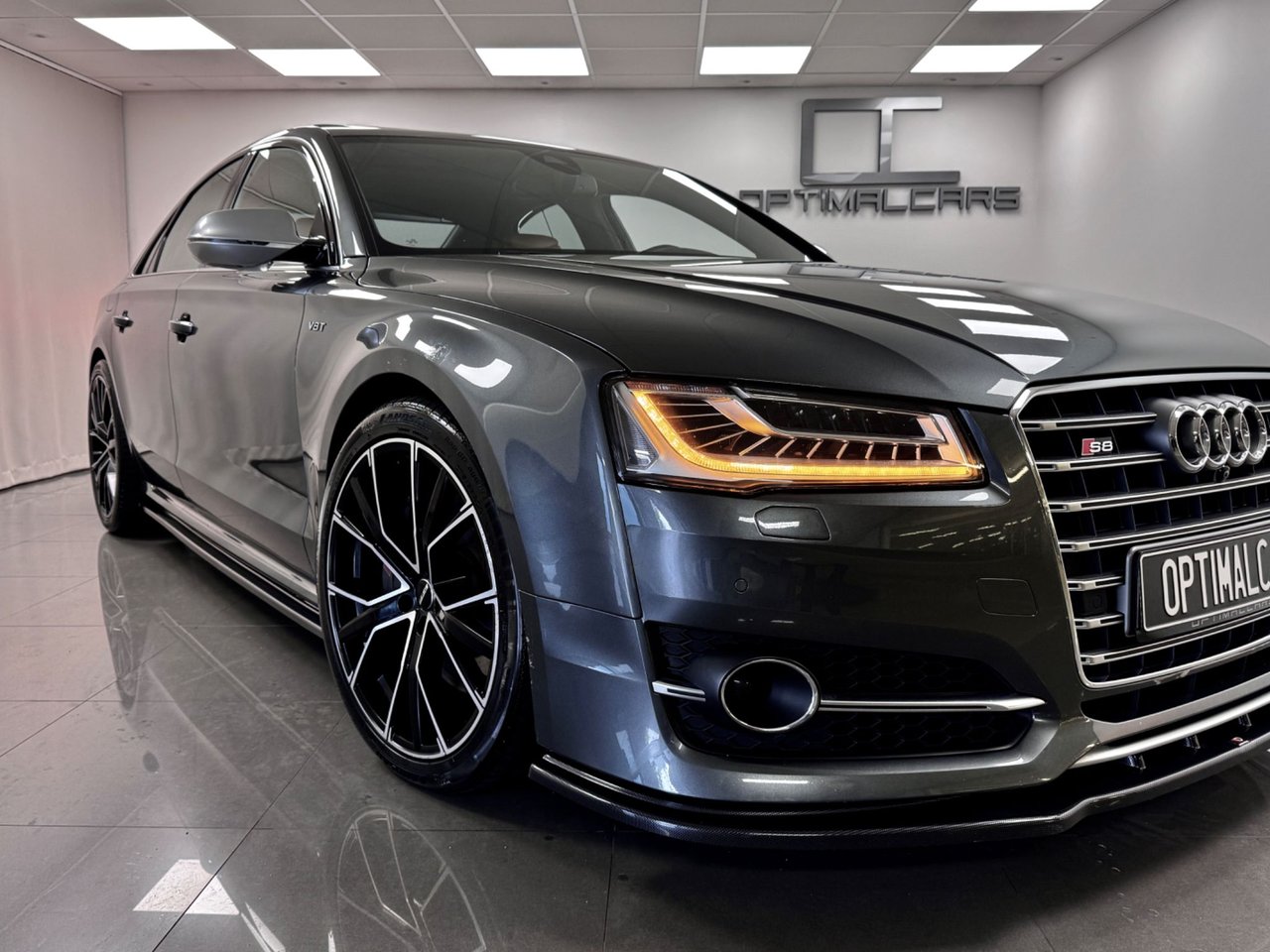 Audi S8 Plus 4.0 TFSI V8 quattro TipTronic, 605hp, 2017