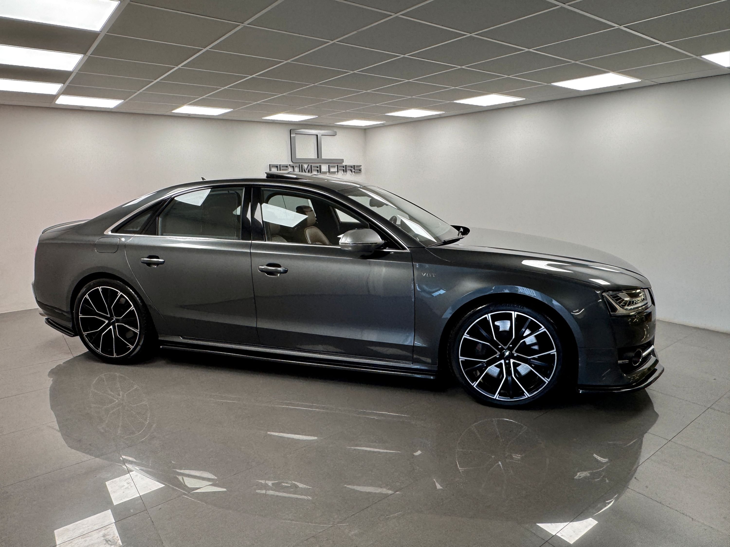 Audi S8 Plus 4.0 TFSI V8 quattro TipTronic, 605hp, 2017