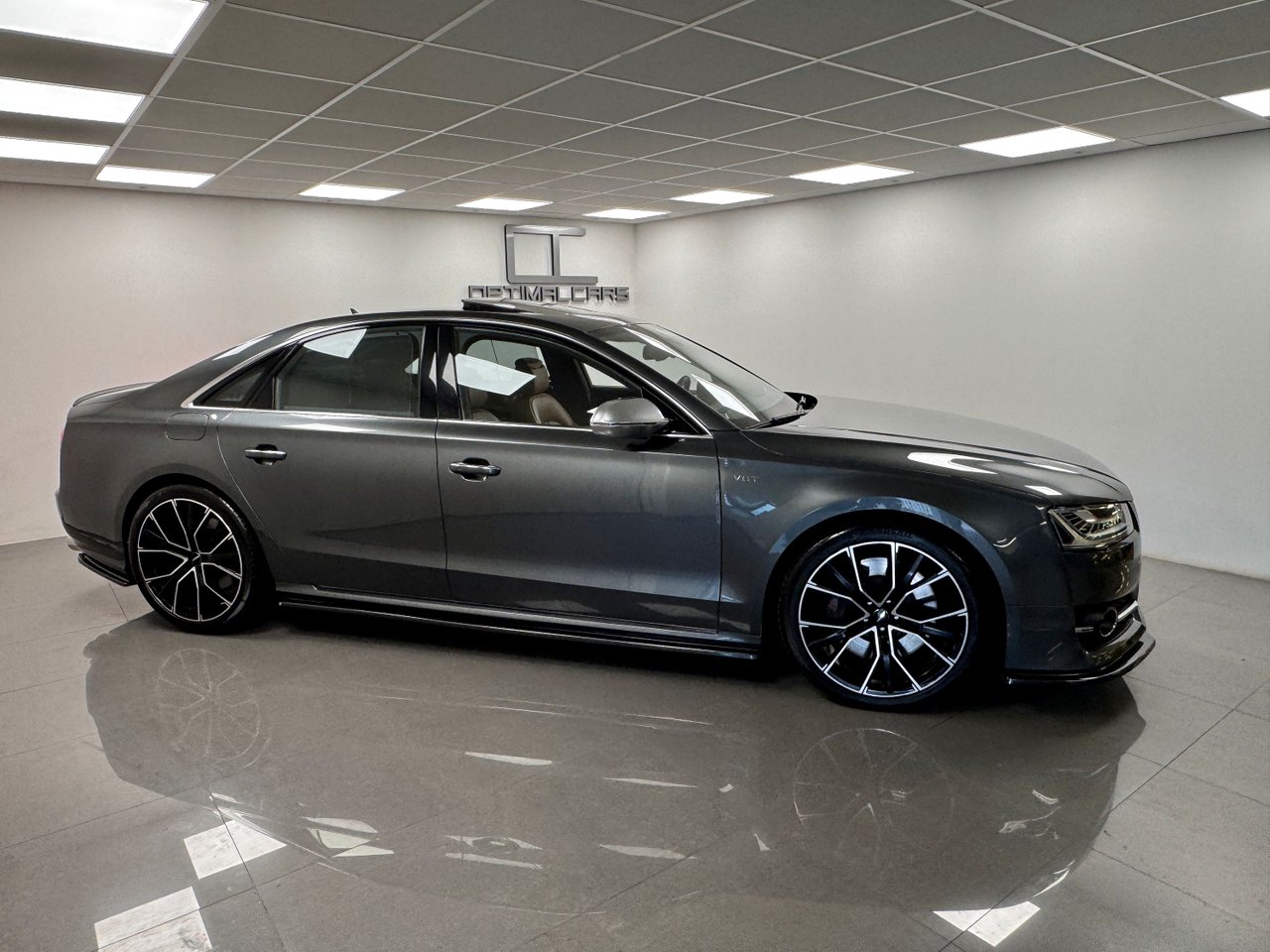 Audi S8 Plus 4.0 TFSI V8 quattro TipTronic, 605hp, 2017