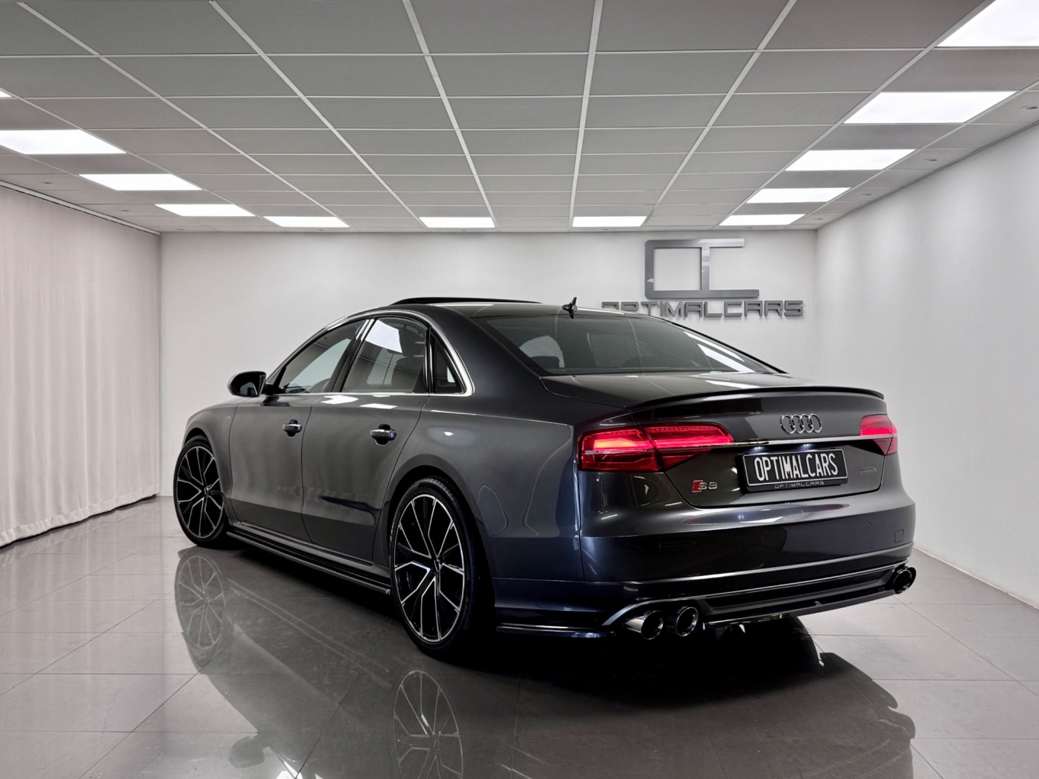 Audi S8 Plus 4.0 TFSI V8 quattro TipTronic, 605hp, 2017