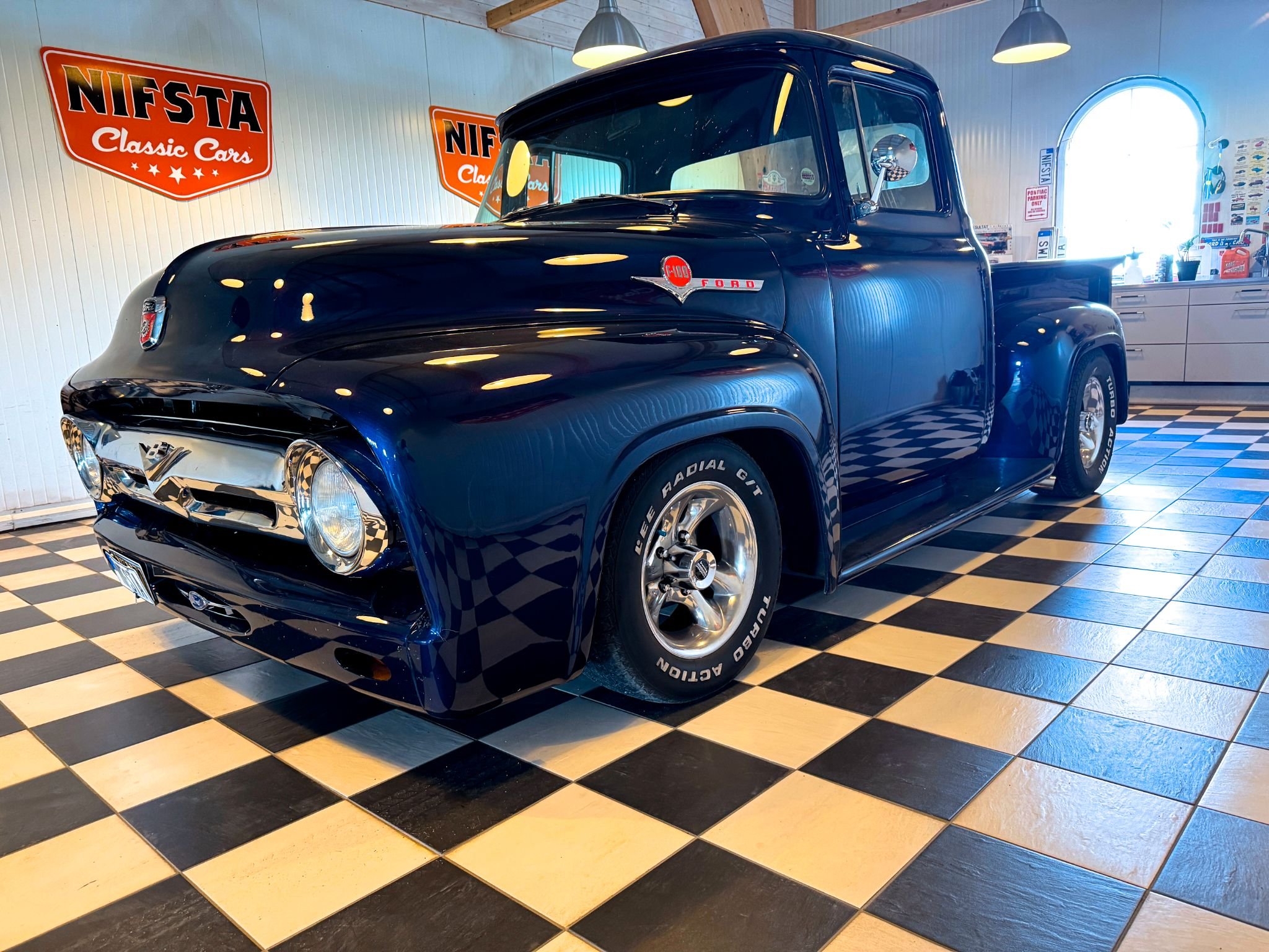 Ford F-100 3.7 Fordomatic, 135hk, 1956