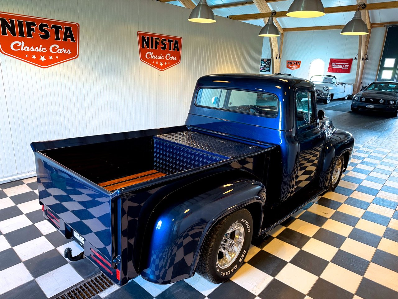 Ford F-100 3.7 Fordomatic, 135hk, 1956