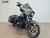 Harley-Davidson Street Glide Special Vance & Hines