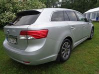 Toyota Avensis 2.0 D  FULLSERVAD/BACKKAMERA/ACC/MV/FINANS