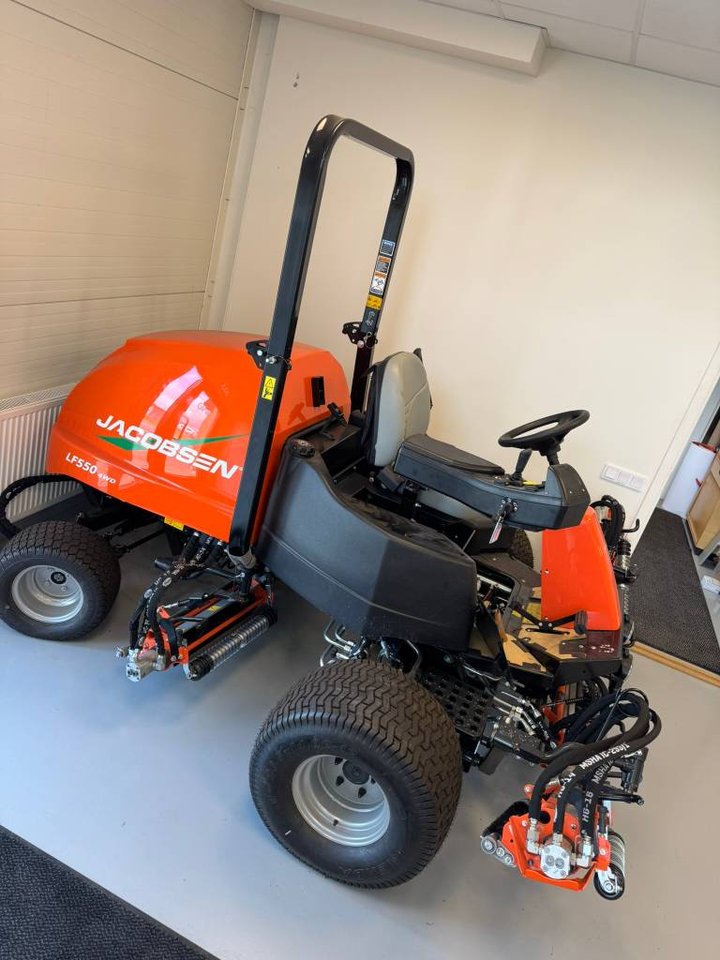 Jacobsen LF550 4WD – Ny högpr...