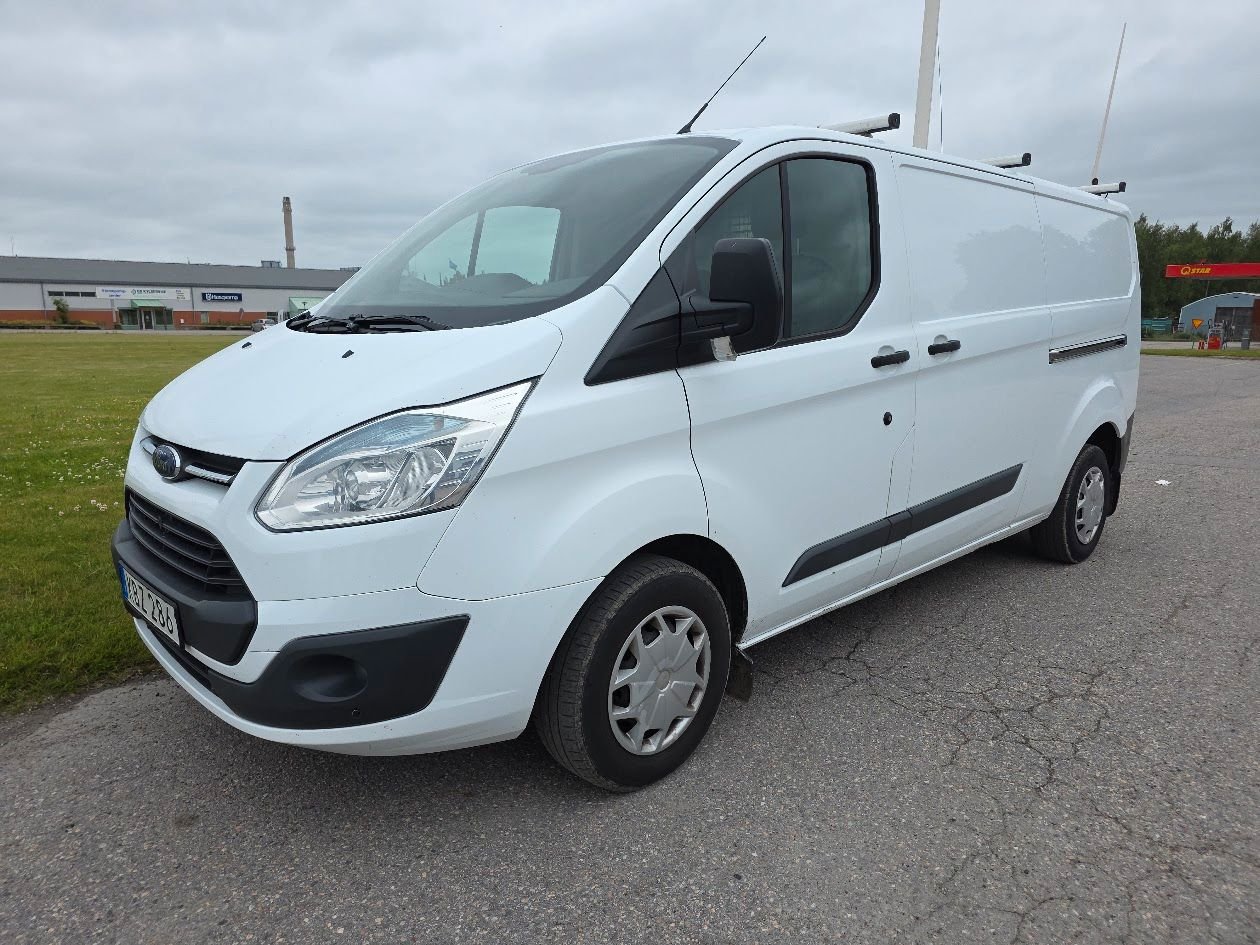 Ford Transit Custom 290 2.2 TDCi Manuell, 6-trinn, 125hk, 2016