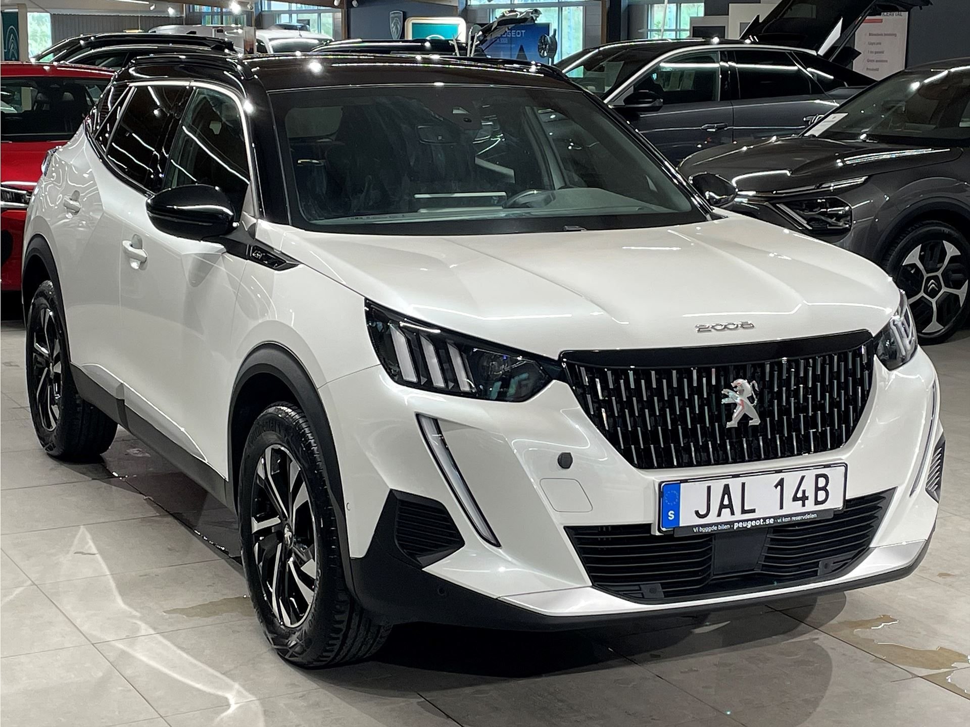 Peugeot 2008 1.2 PureTech 130 EAT, 131hk, 2023