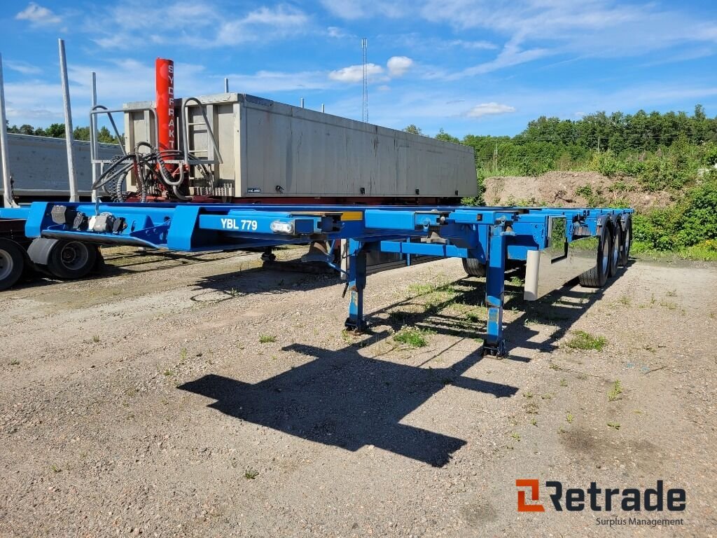 Container trailer ADR , AMT T...